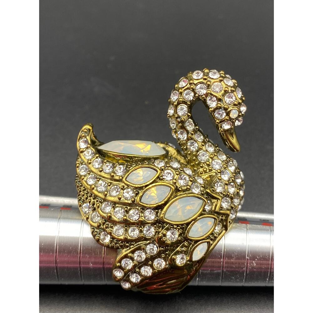 Rare Heidi Daus “Graceful Expression" Swan Ring-7
